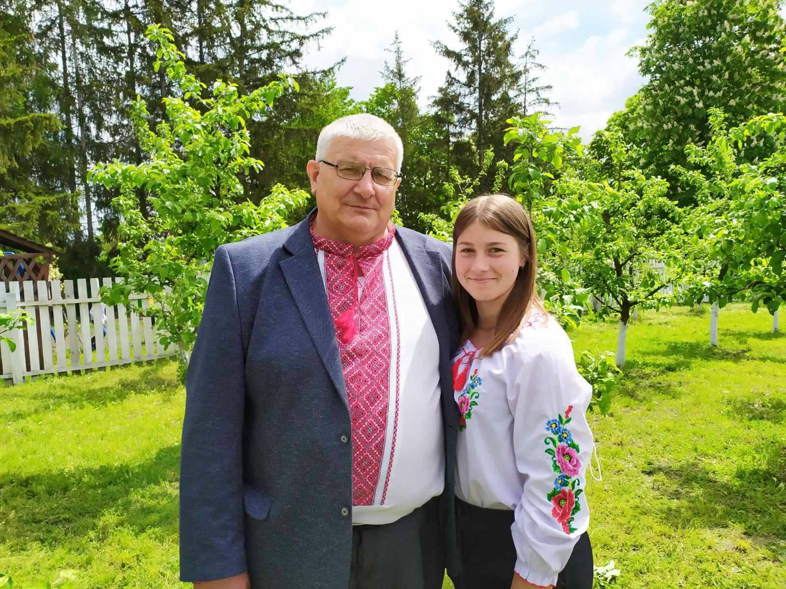 Дюбов до вишиванки, передається через покоління