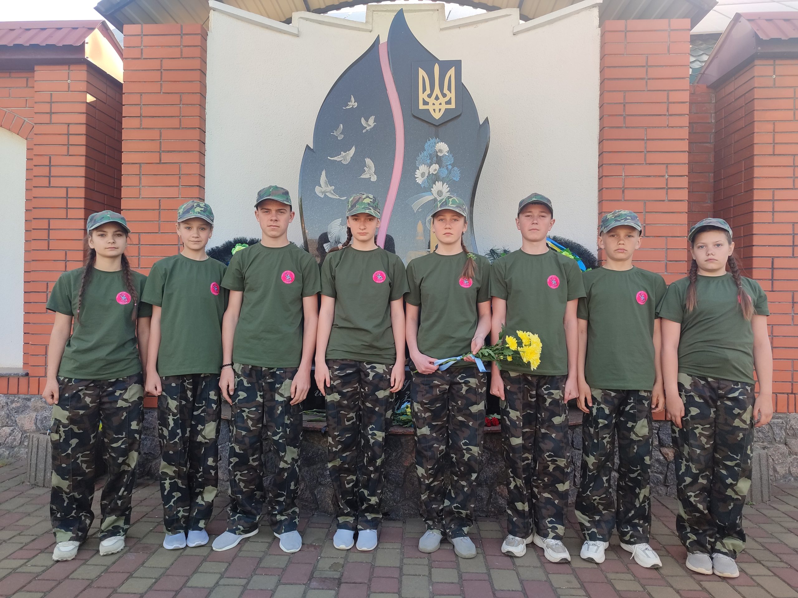 🇺🇦💪Рій «ЗАПОРОЖЦІ» ЗЗСО: СЗШ І-ІІІ ст. – ДНЗ с. Бондурі взяв участь в районному етапі військово-патріотичної гри Сокіл “Джура”.